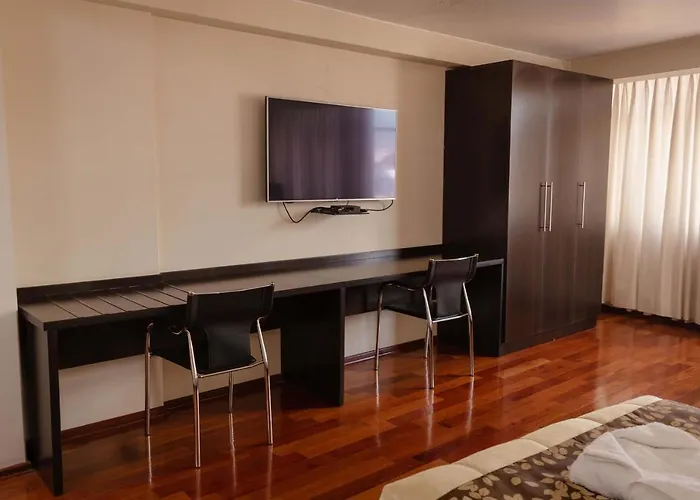 Group House 4* Cusco