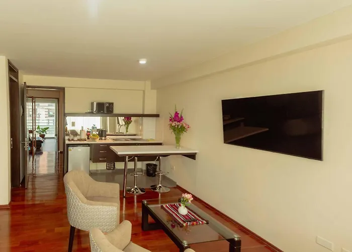 Group House Aparthotel Cusco